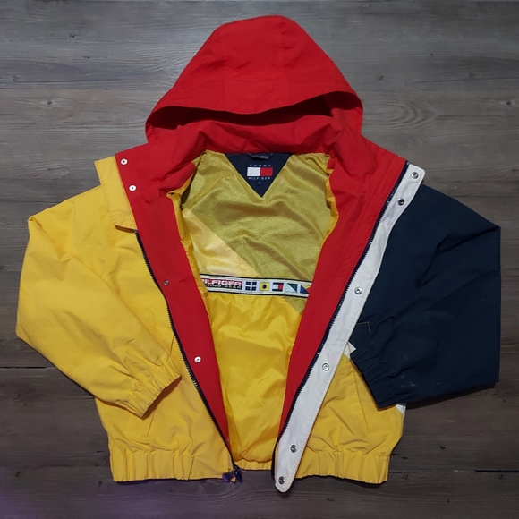 Vintage 90's Tommy Hilfiger Windbreaker - Picture 2 of 9